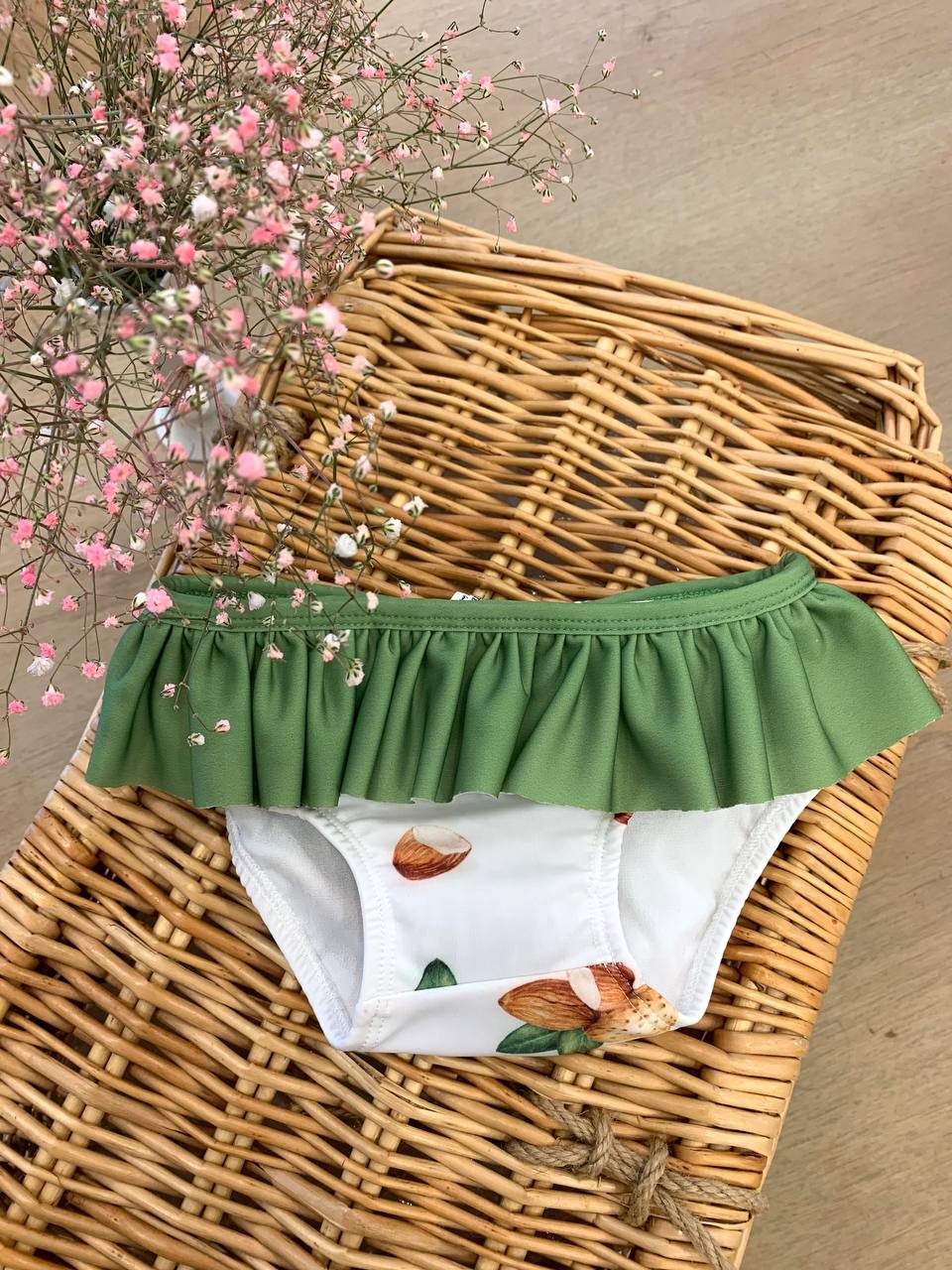 COSTUME MANDORLE