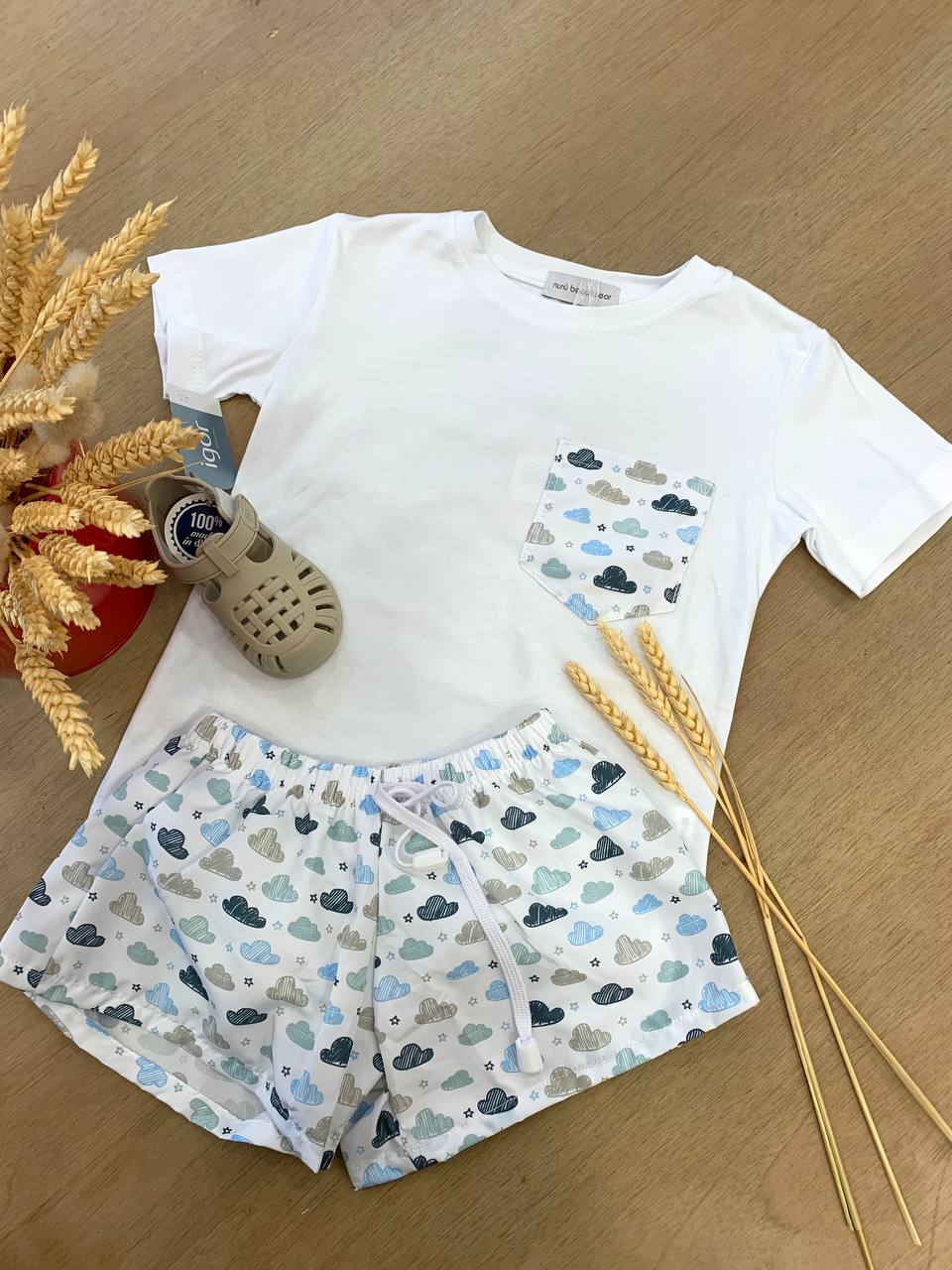 COMPLETO T-SHIRT E COSTUME NUVOLETTE