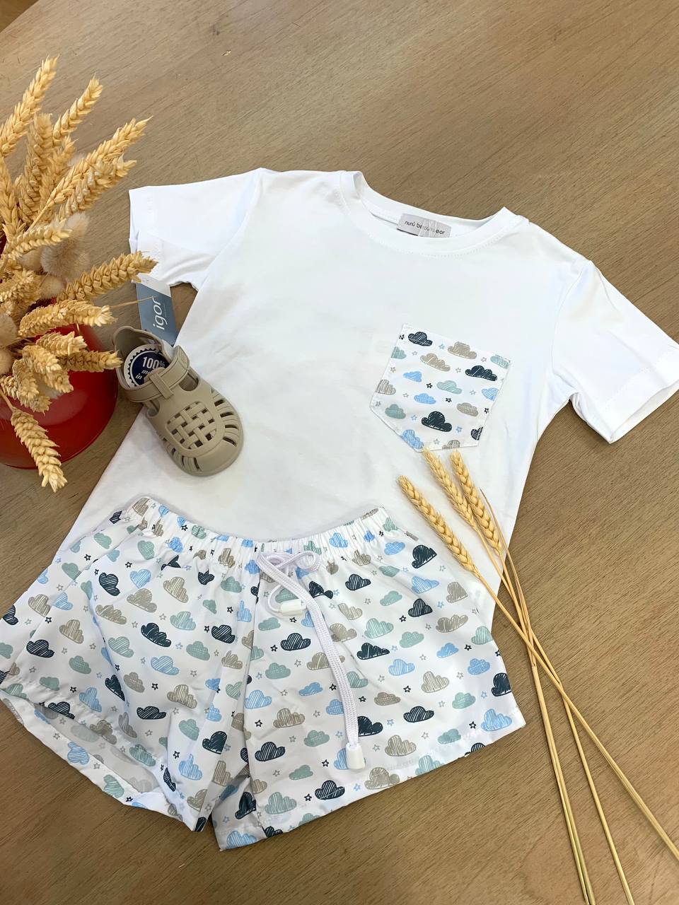 COMPLETO T-SHIRT E COSTUME NUVOLETTE