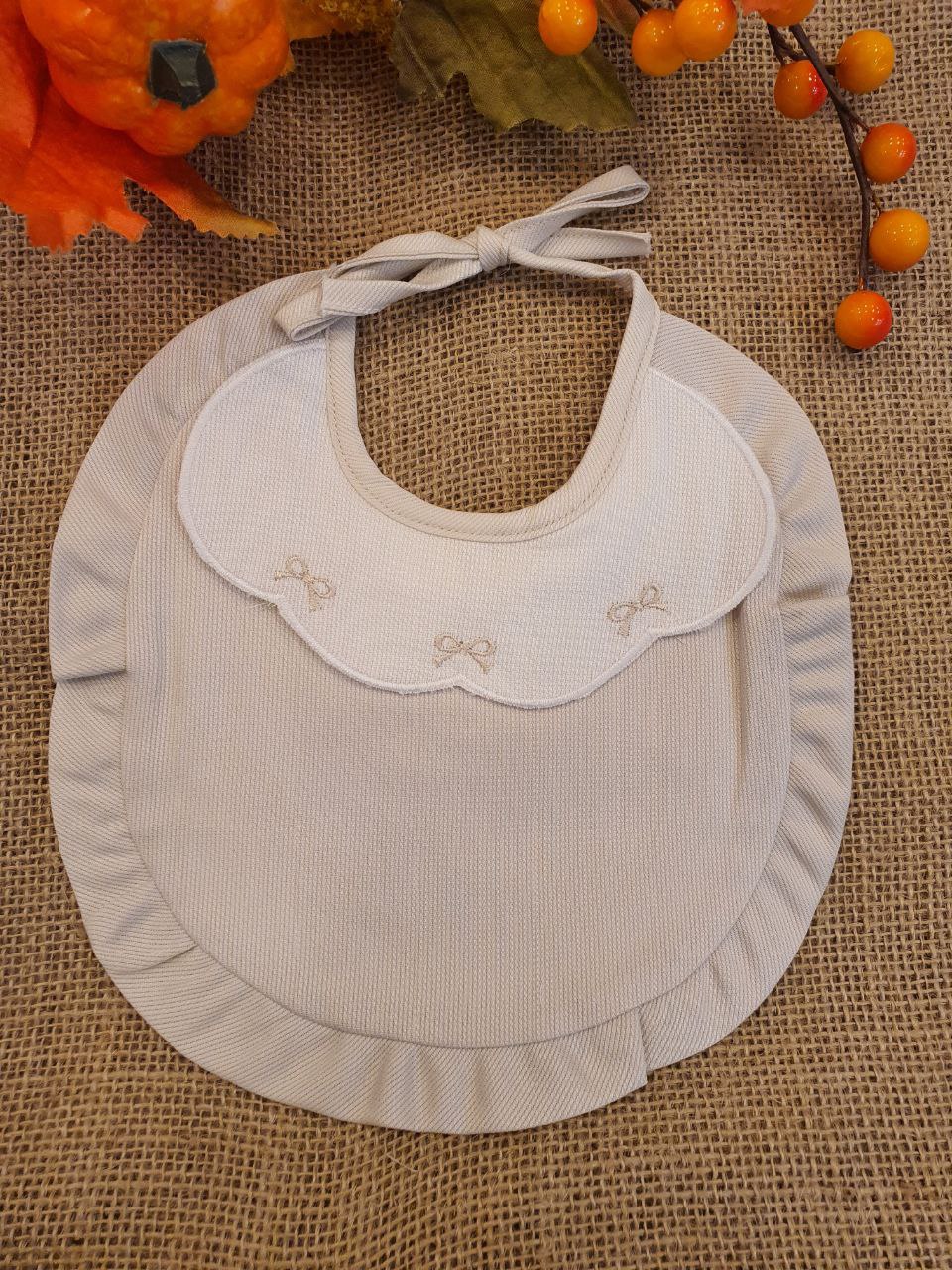 BAVETTA BIANCO-BEIGE DOPPIO BAVERO CON FIOCCO RICAMATO PAPPA&LATTE