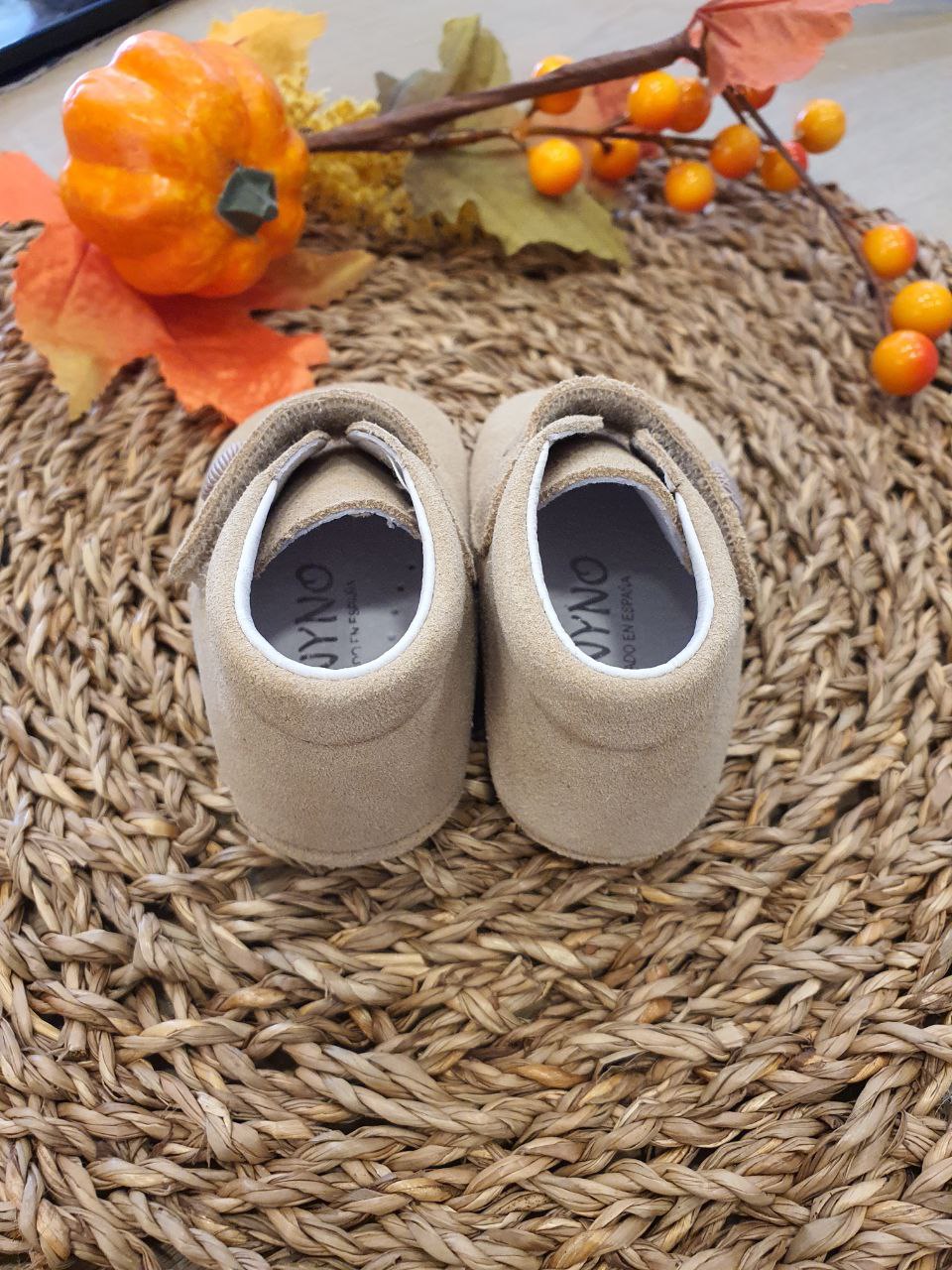 STIVALETTO IN CAMOSCIO BEIGE PANYNO