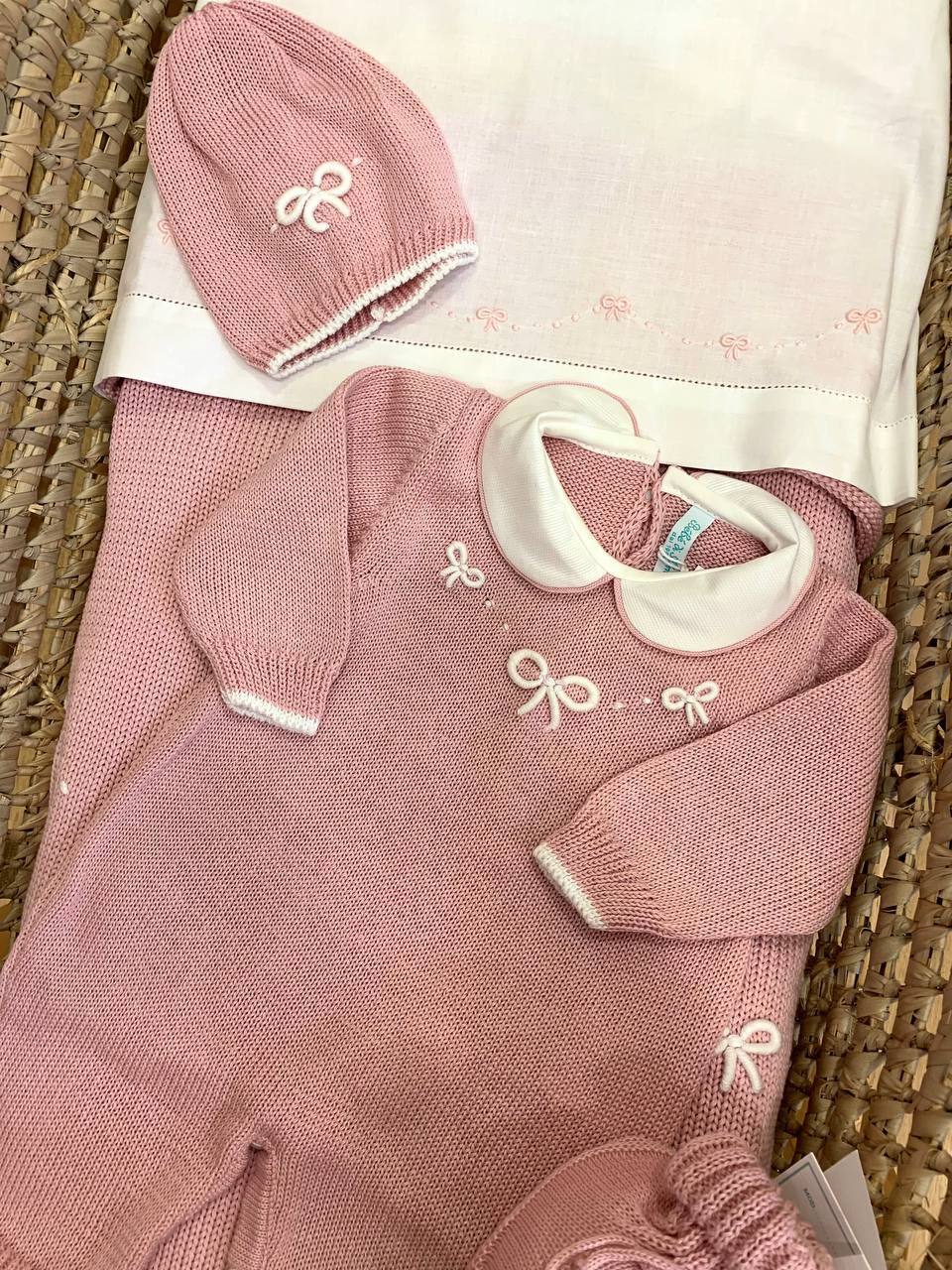 COORDINATO NASCITA BEBE' DI ALMY NIDO D'AMORE ROSA