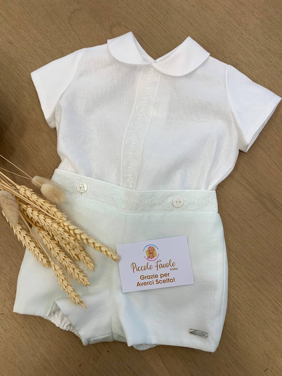 ABITO BATTESIMALE VERDE POLVERE CON FIORI NISERET