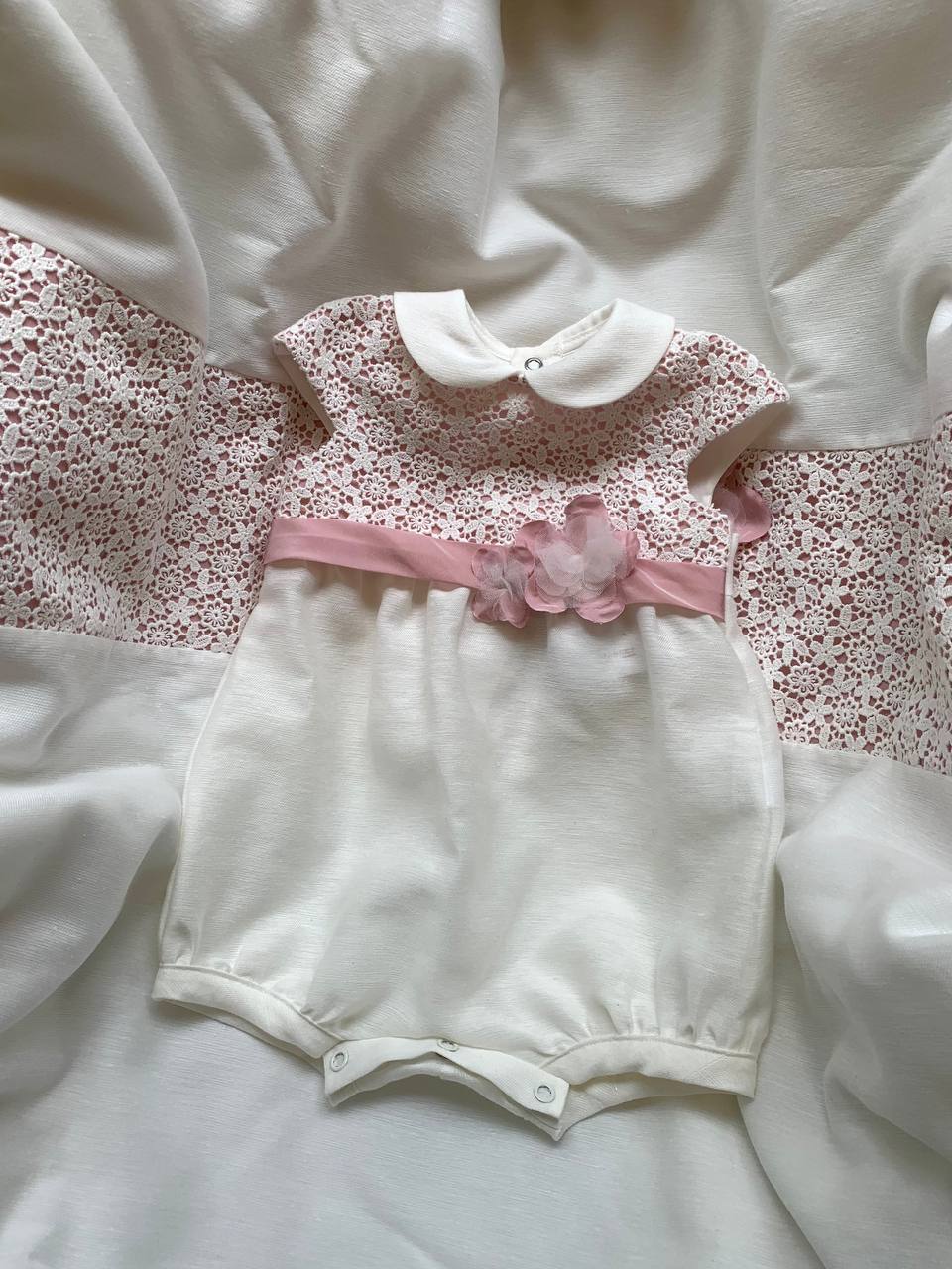 PAGLIACCETTO RICAMATO PANNA E ROSA ANTICO TETO E TATTA