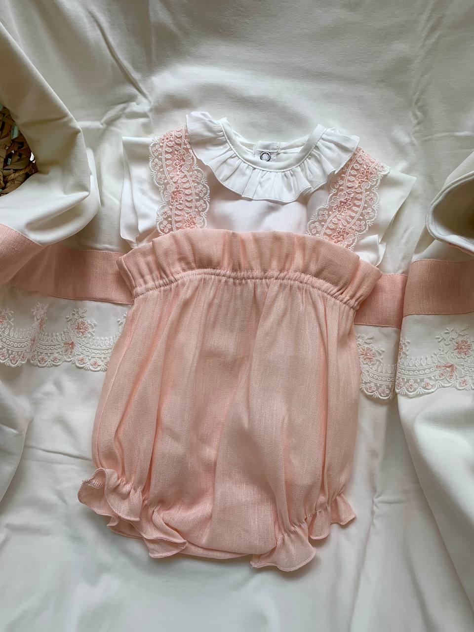 SALOPETTE CIPRIA E PANNA TETO E TATTA