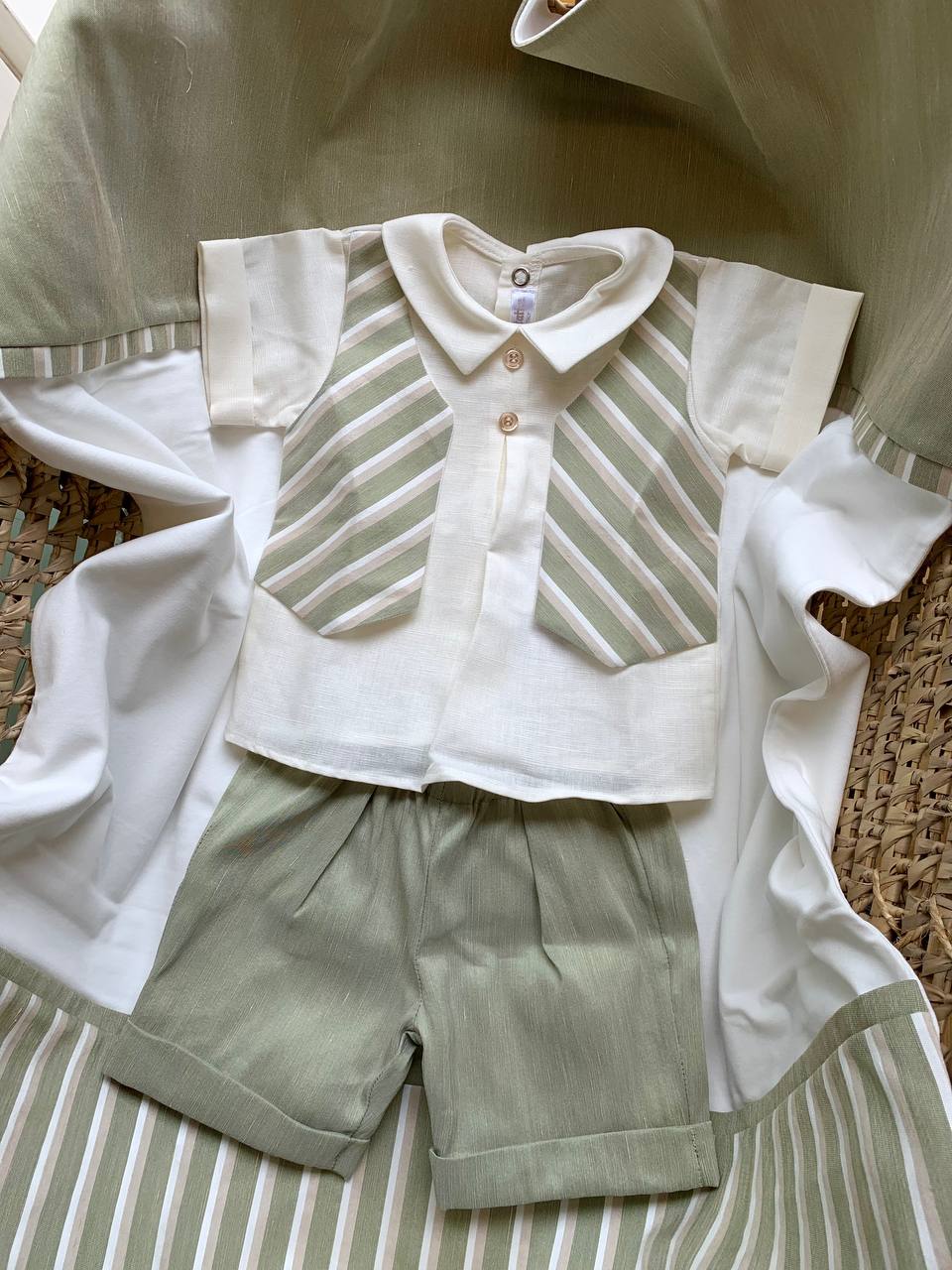 COMPLETO PANNA E VERDE TETO E TATTA