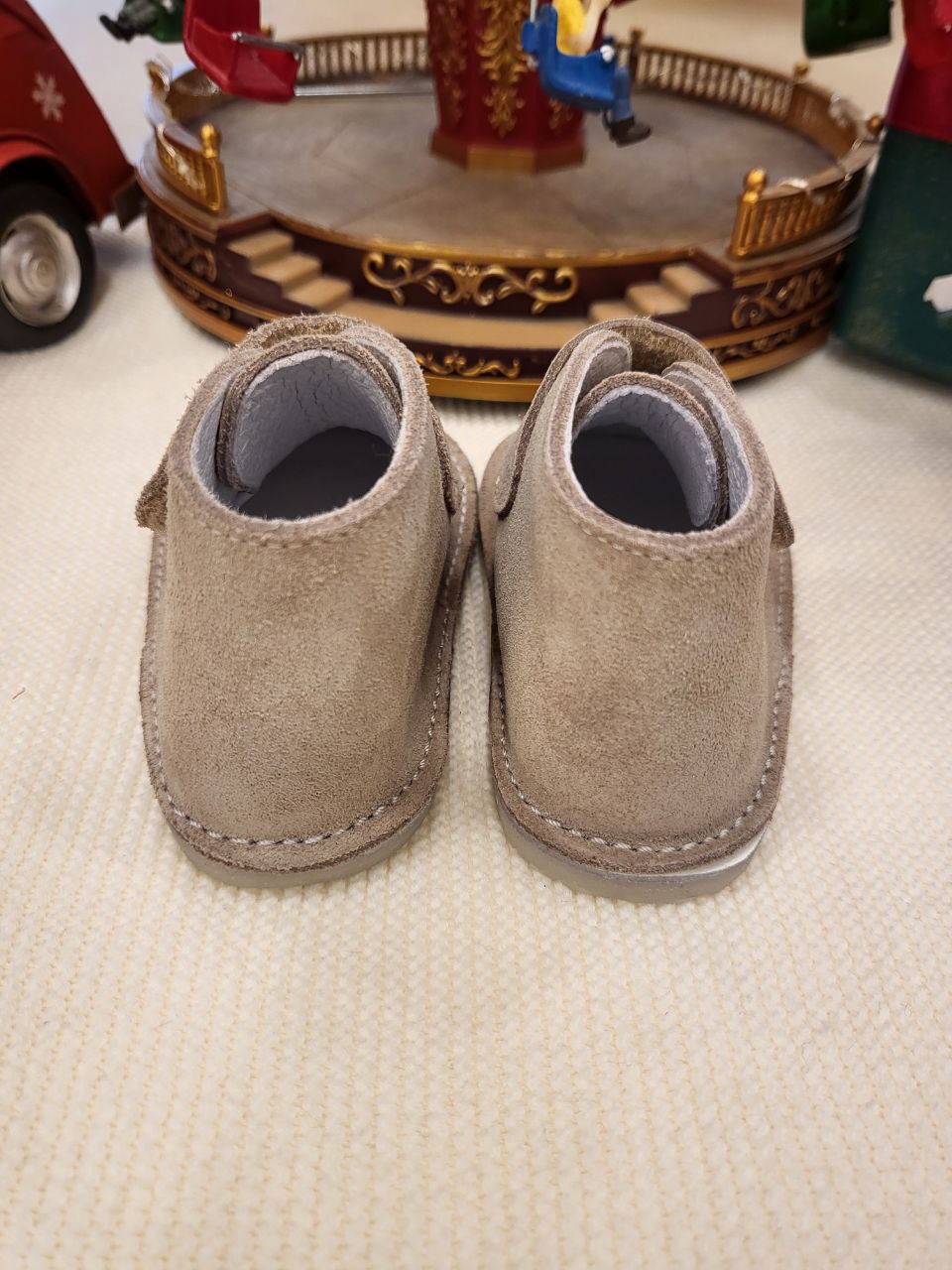 scarpe collo alto beige indice