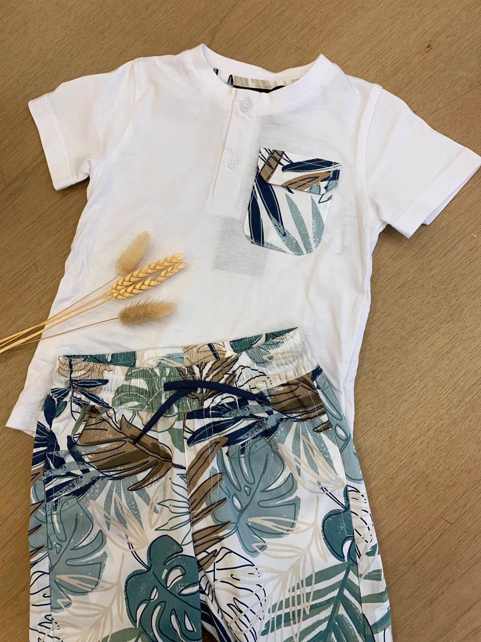 COMPLETO FOGLIE T-SHIRT E COSTUME SARABANDA