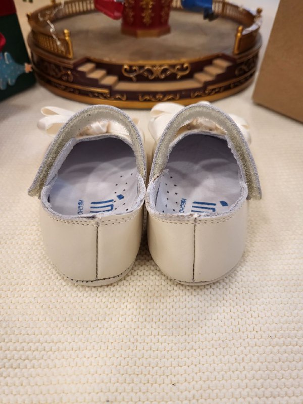 BAMBOLINA BEIGE CON FIOCCO PICCOLO INDICE