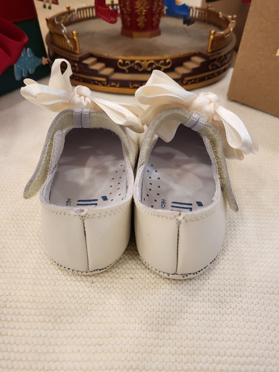 BAMBOLINA BEIGE CON FIOCCO ALLA CAVIGLIA INDICE