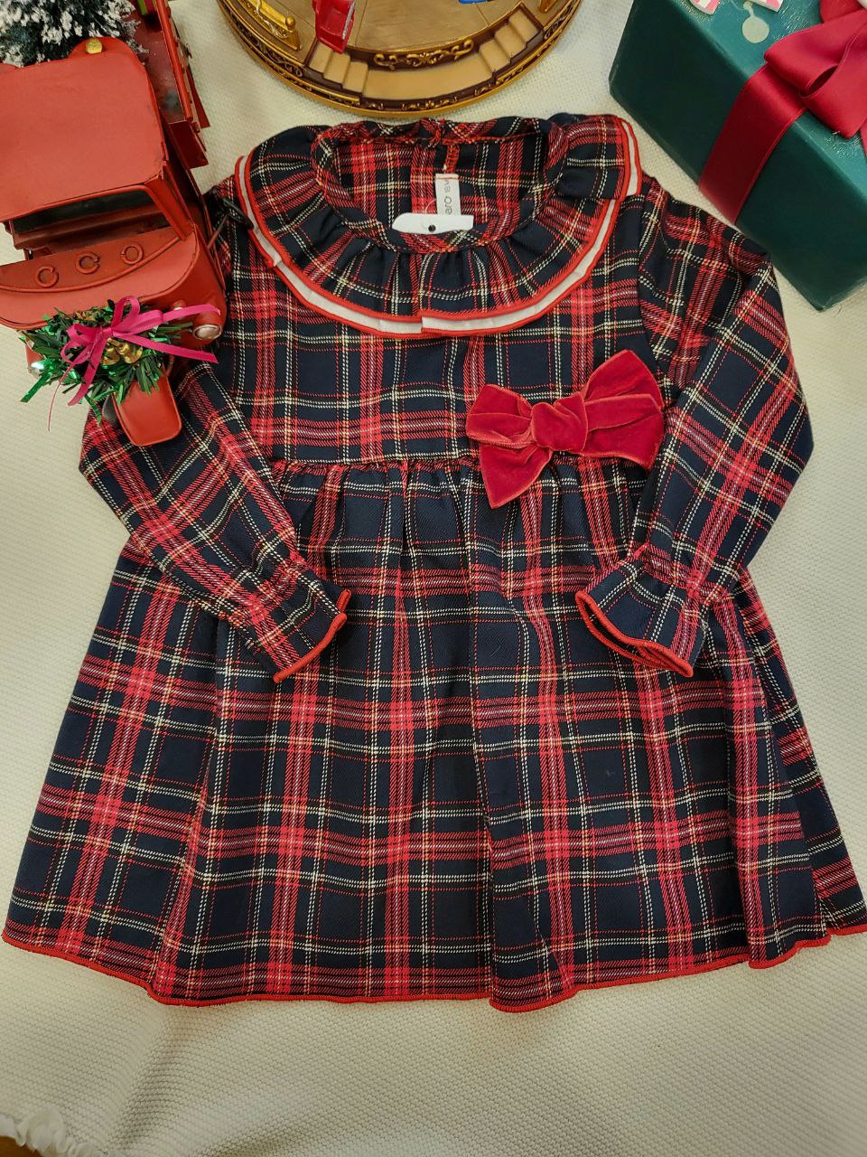 Vestito con fiocco