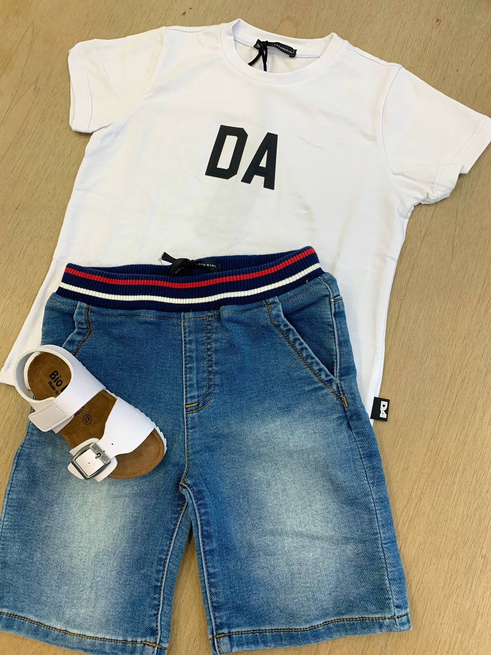 Completo Bermuda e T-shirt DA
