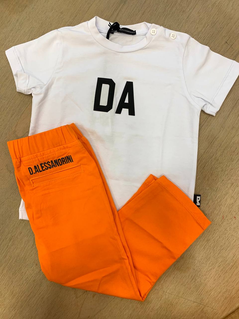 Completo Pantalone e T-shirt DA