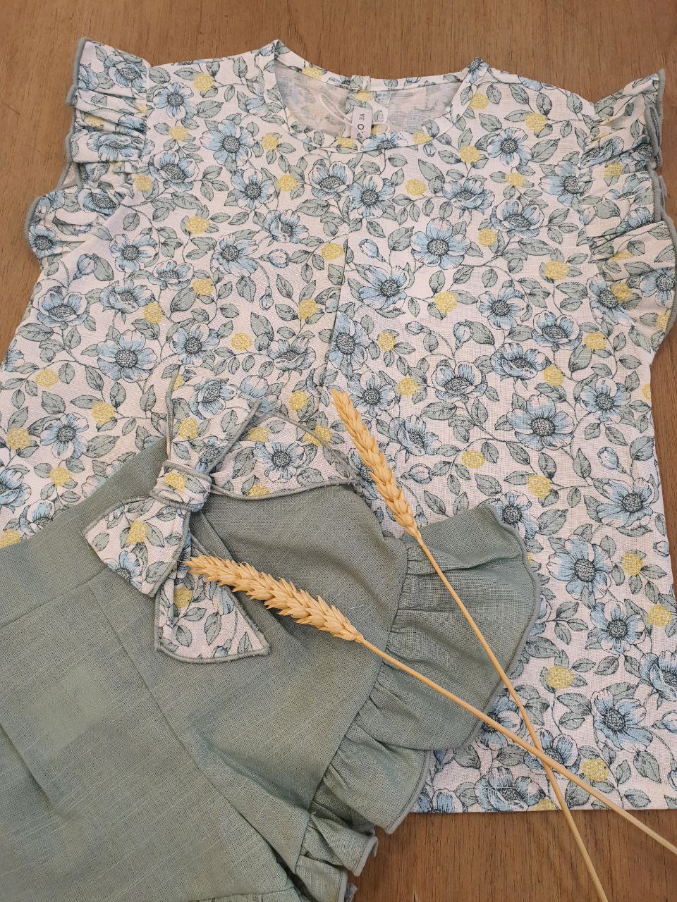 COMPLETO VERDE CON FIORI CALAMARO