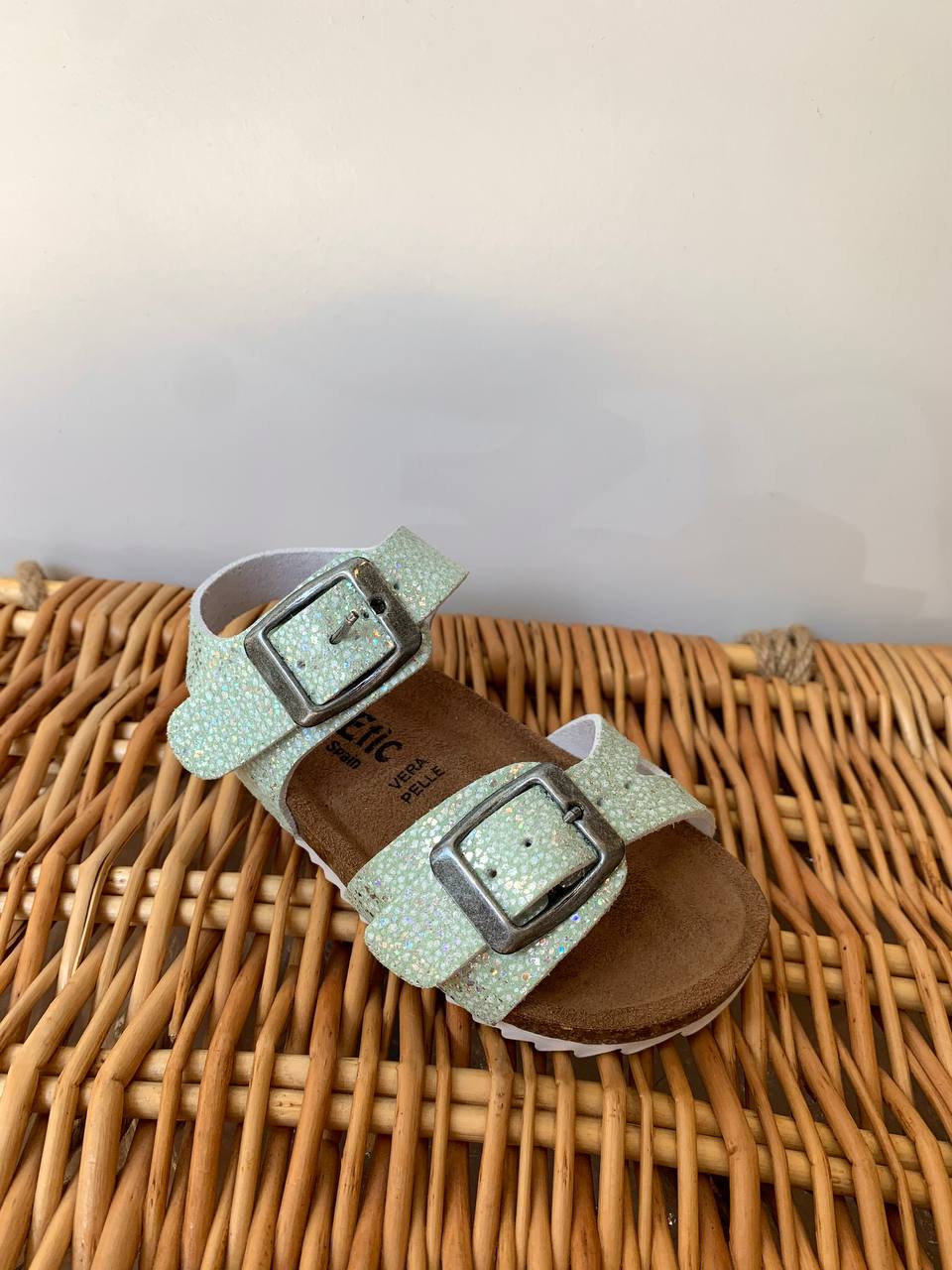 Sandali Freya verde brillantinata BIO ETIC