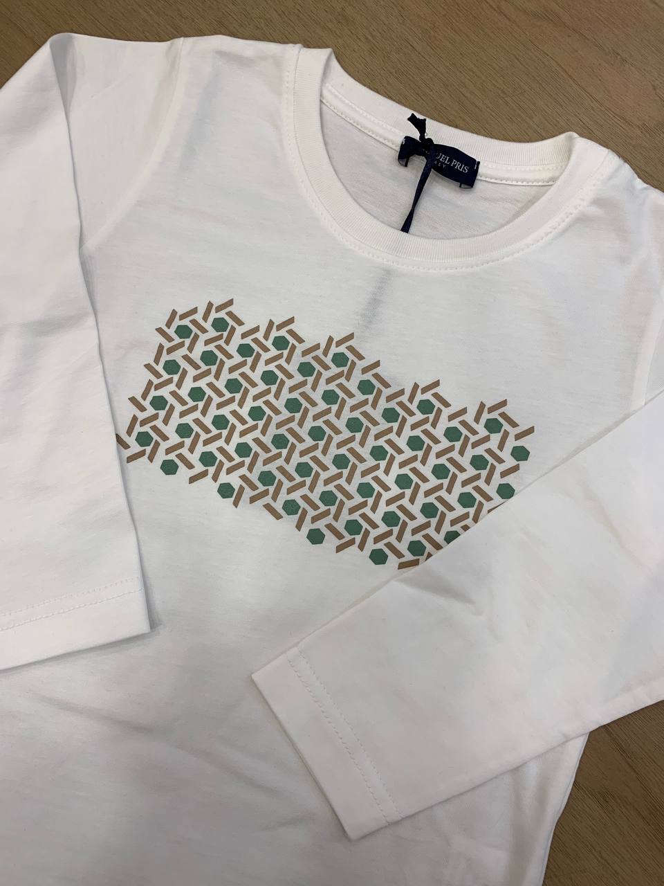 T-shirt Emanuel Pris