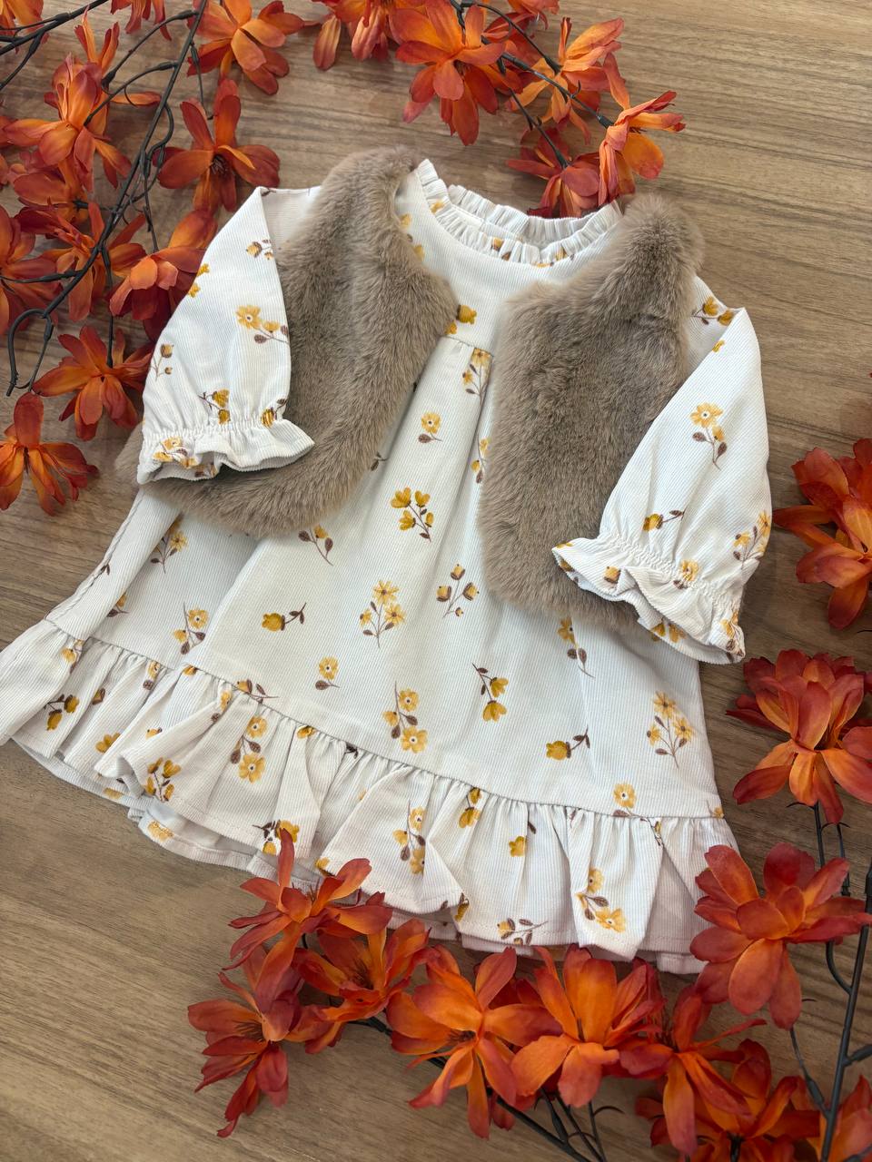 Abitino CON GILET FIORI MINIBANDA
