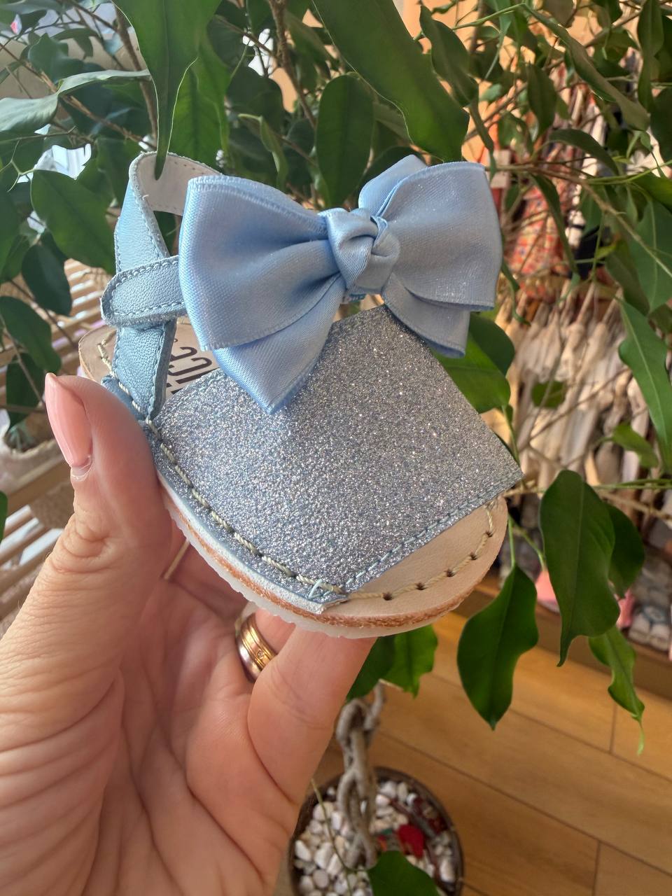 Minorchine celeste glitter INDICE