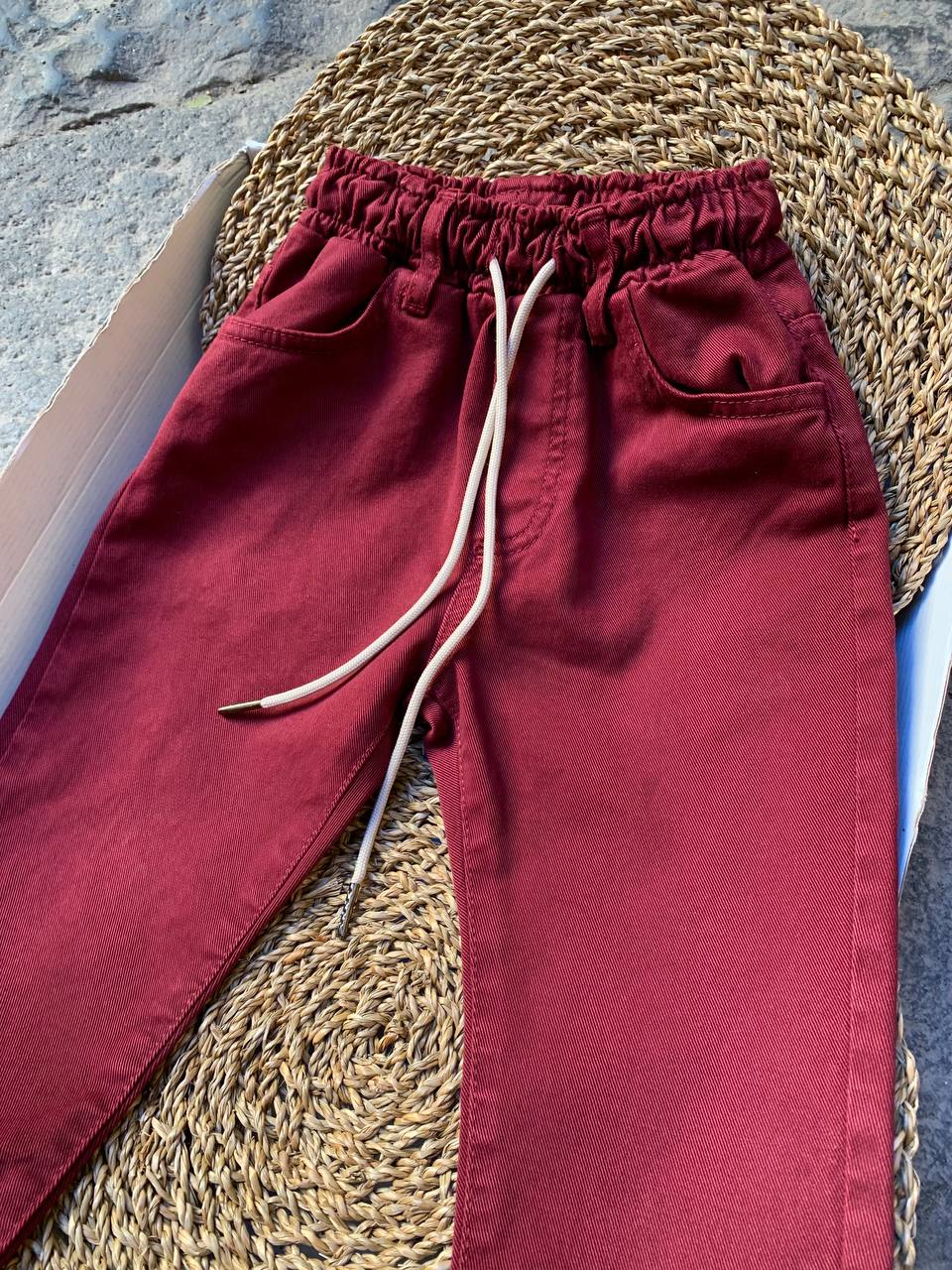Pantalaccio bordeaux NEVER TOO