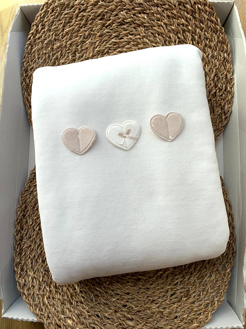 Coperta ciniglia CUORI E FIOCCHI MINIBANDA