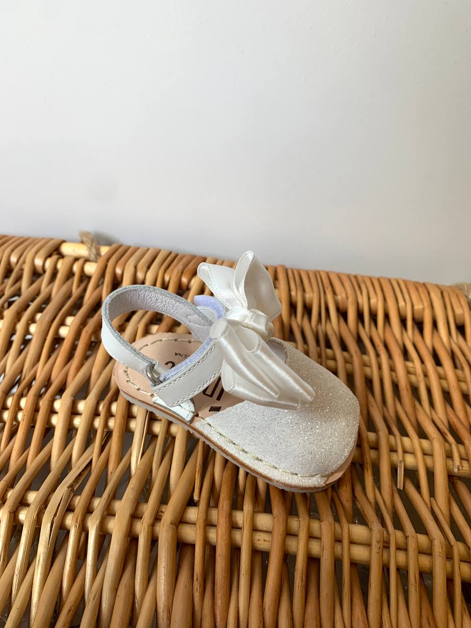 Minorchine bianco glitter INDICE