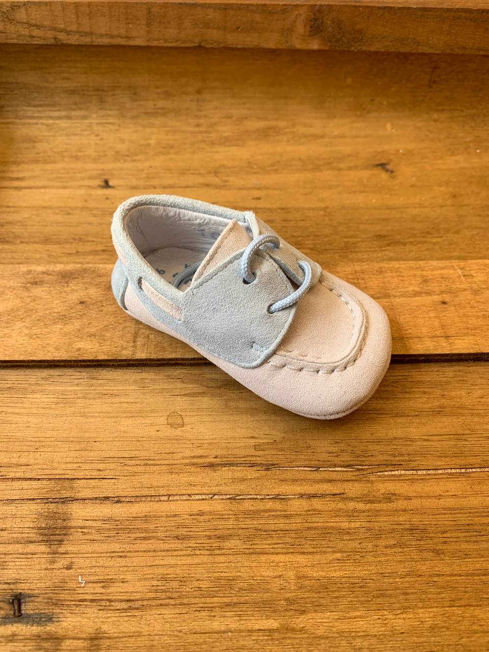 Mocassino camoscio celeste INDICE