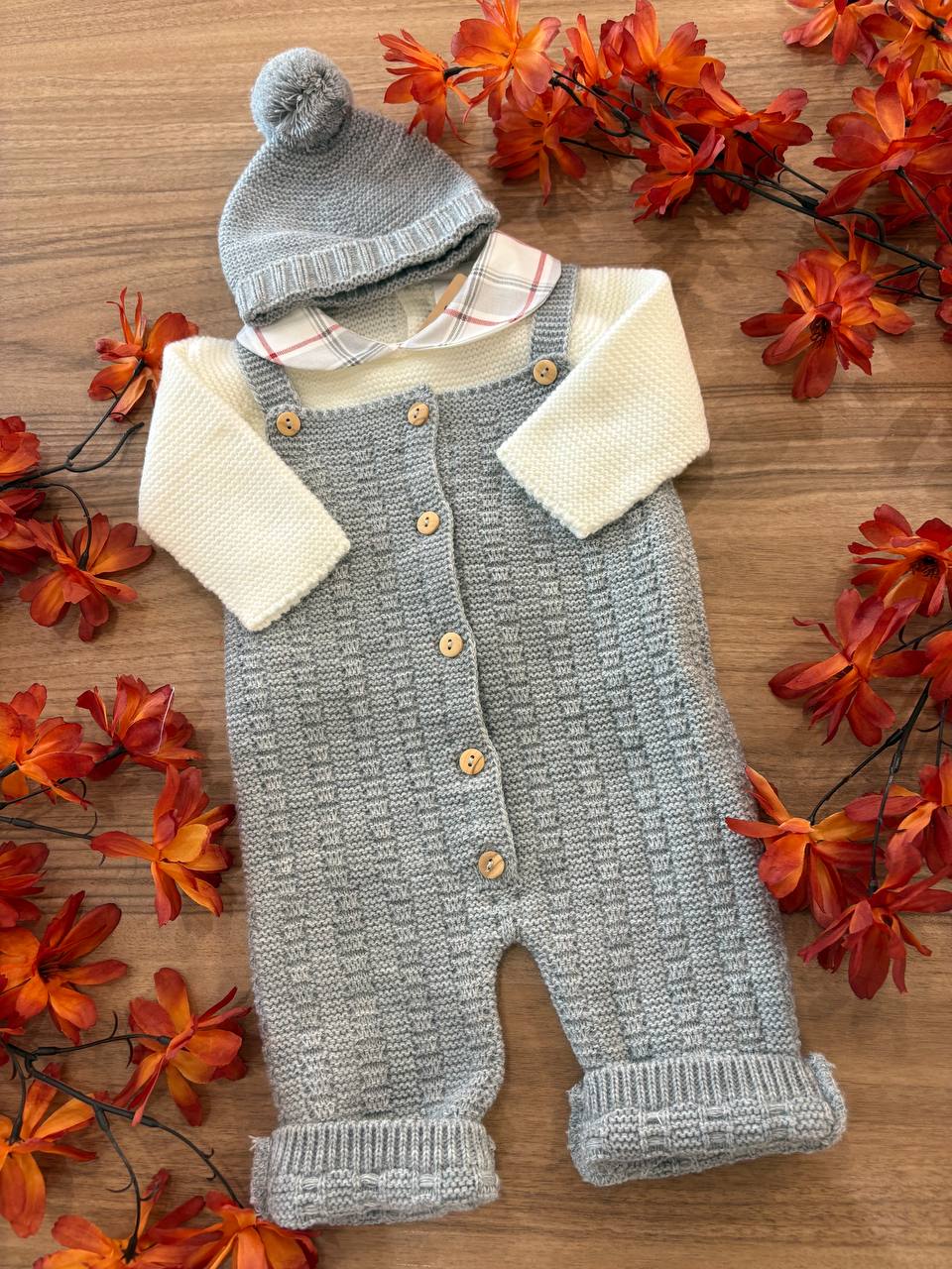 Salopette e CAPPELLINO GRIGIO QUADRI BABY FASHION
