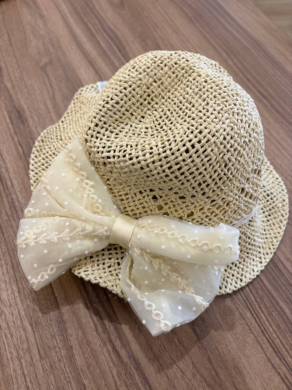 Cappellino IN PAGLIA PANNA CON FIOCCO MONNUAGE