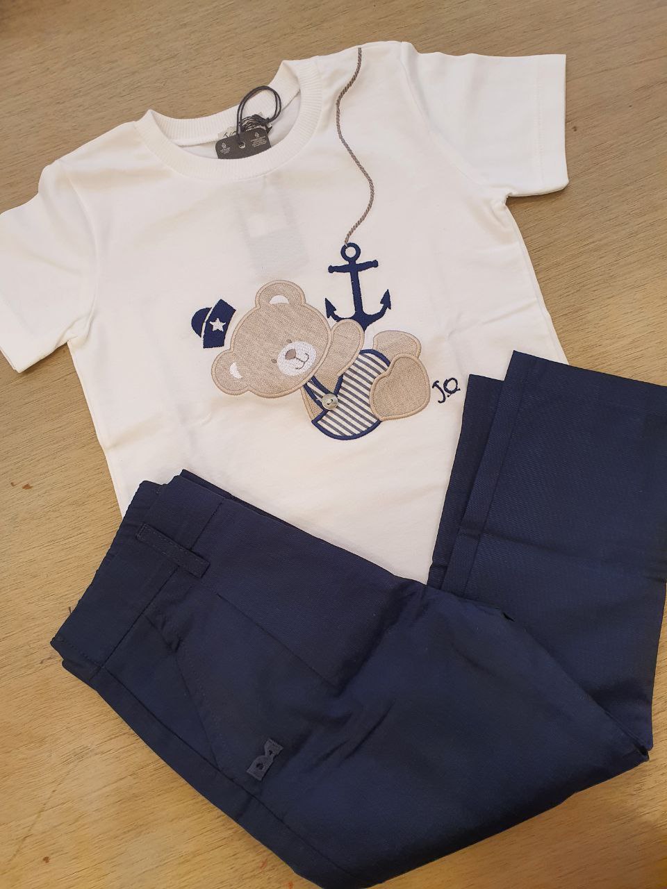 Completo t-shirt orsetto e pantalone