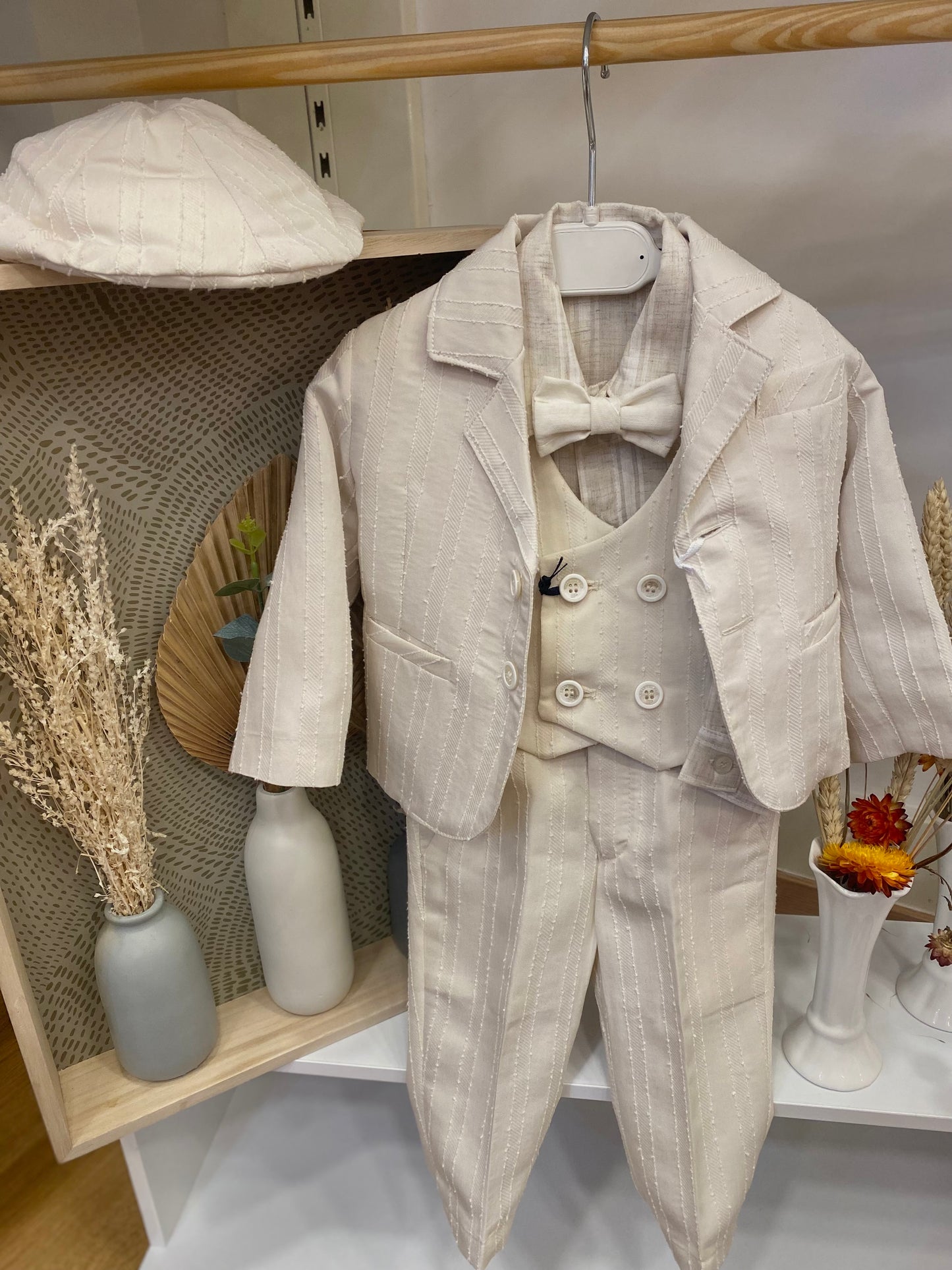 ABITO ELEGANTE