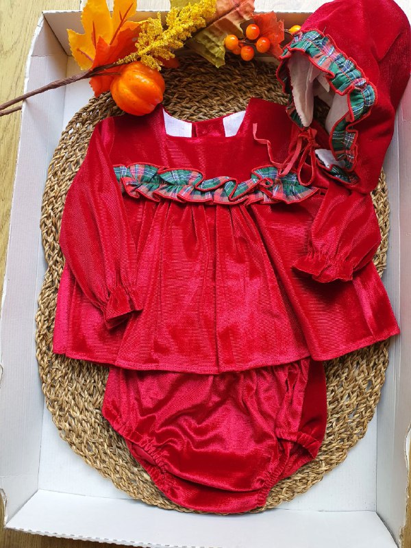 PAGLIACCETTO IN VELLUTO CON ROUGE SCOZZESE DEL SUR