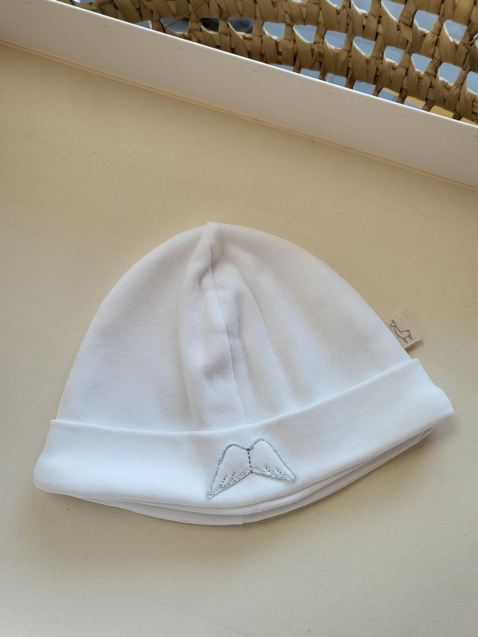 CAPPELLINO ALI BIANCO BABY GI