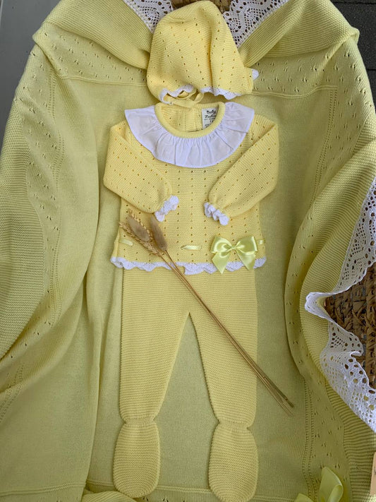 COORDINATO TRAFORATO IN FILO GIALLO BABY FASHION