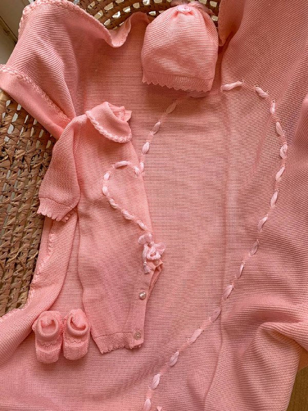 COORDINATO CUORE ROSA IN FILO PAPPA E LATTE