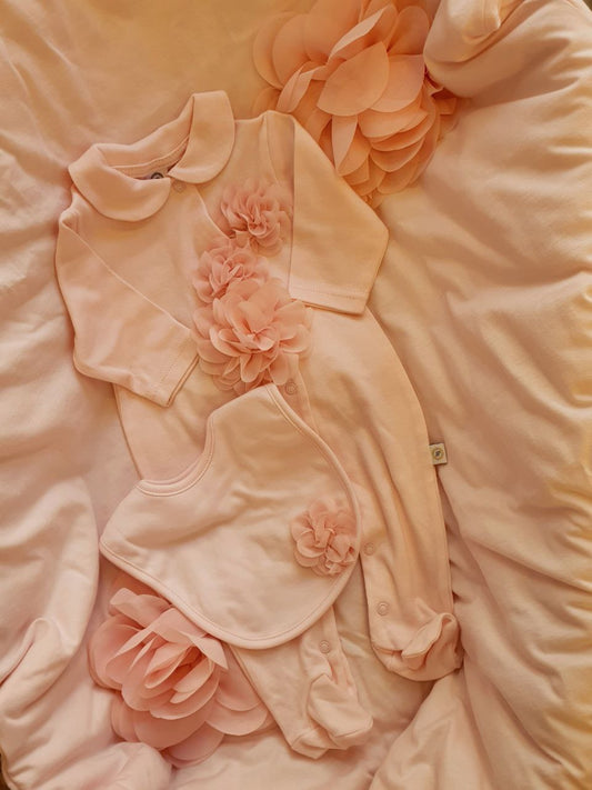 COORDINATO NASCITA ROSA CON FIORI IN RILIEVO FIRST BABY