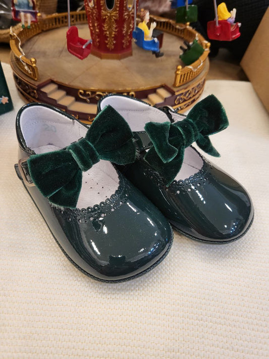 SCARPA VERDE LUCIDA CON FIOCCO INDICE