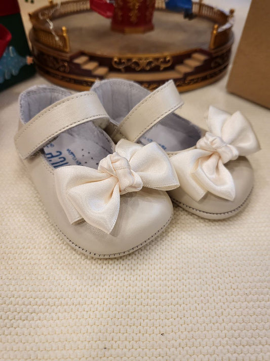 BAMBOLINA BEIGE CON FIOCCO PICCOLO INDICE