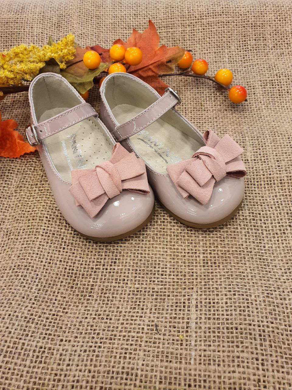 BAMBOLINA LUCIDA CON FIOCCO IN VELLUTO ROSA PANYNO