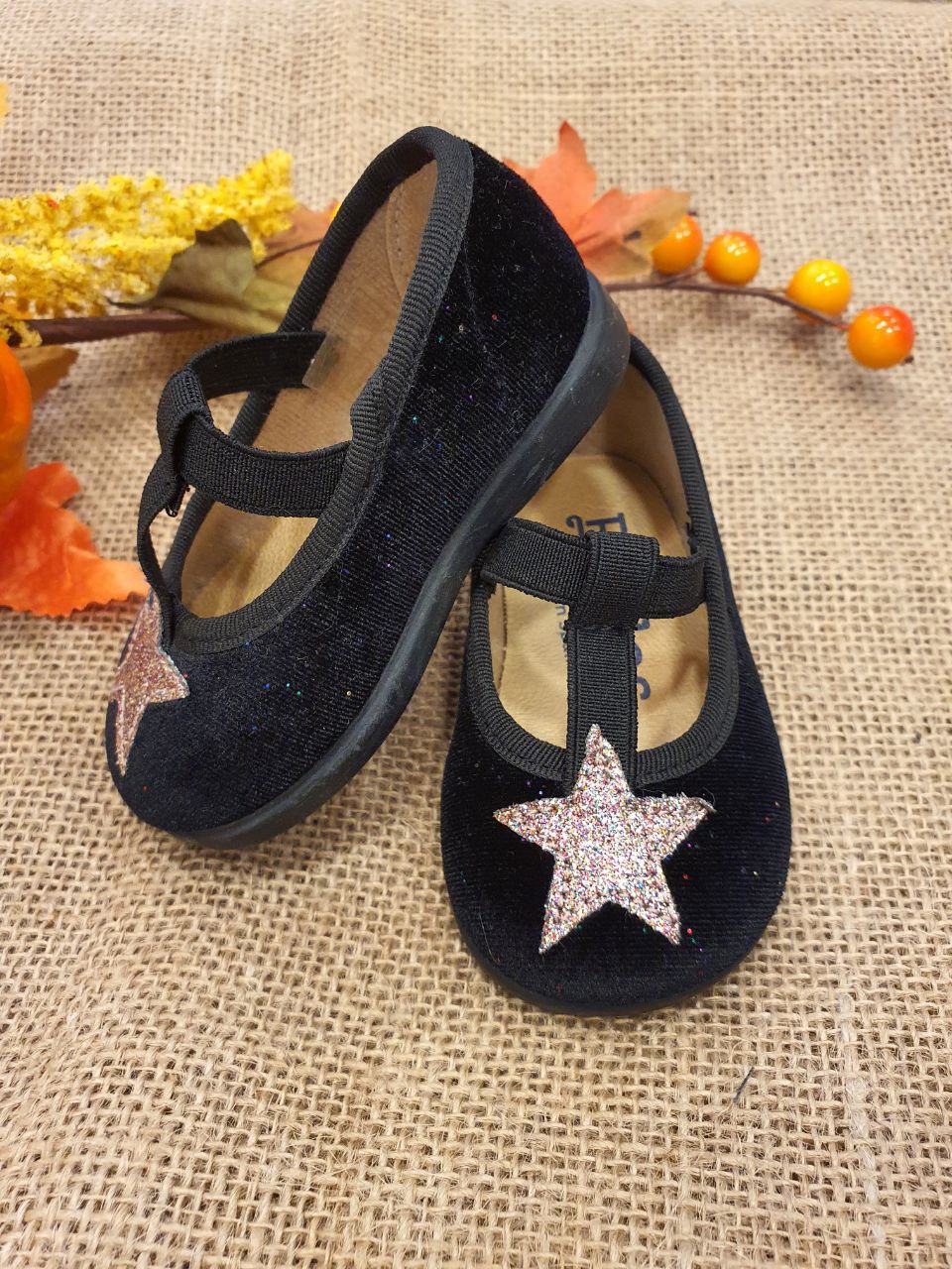 BAMBOLINA IN VELLUTO NERA CON STELLA BATILAS