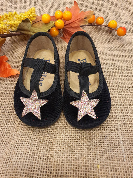 BAMBOLINA IN VELLUTO NERA CON STELLA BATILAS