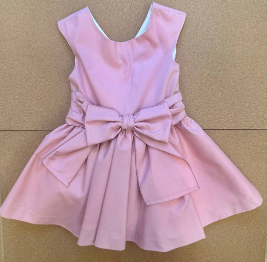 ABITO FIOCCO CON PIZZO
