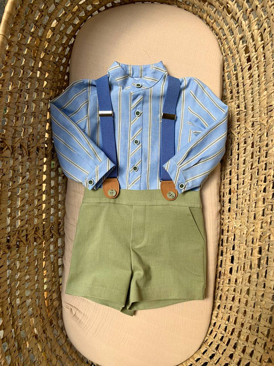 Salopette con camicia a righe verde e celeste MARTA Y PAULA