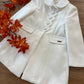 CAPPOTTO BIANCO CON COLLETTO E BOTTONI RIVESTITI