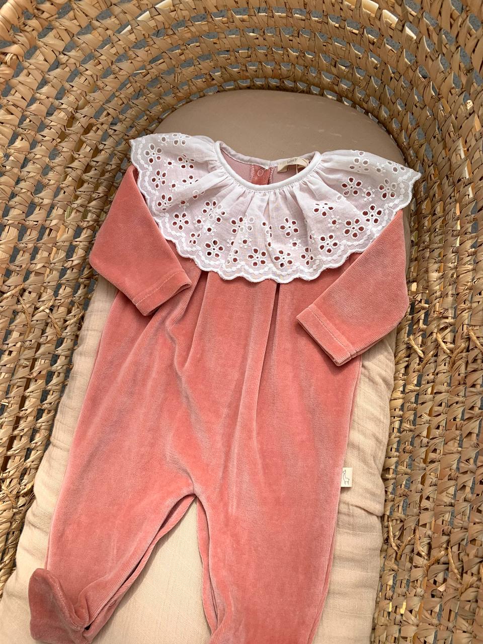 Tutina ROSA ANTICO CON COLLO IN PIZZO SAN GALLO BABY GI