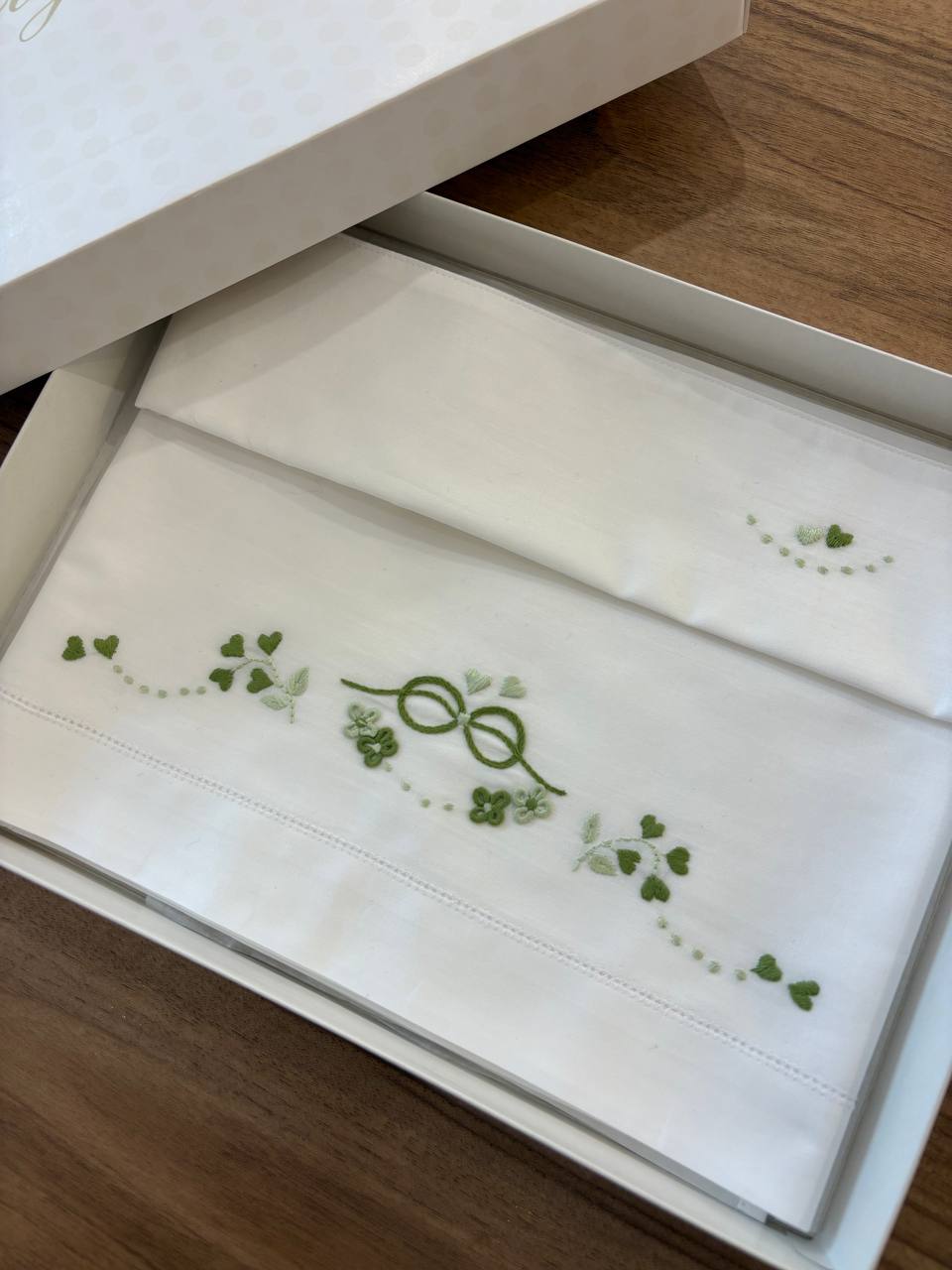 Lenzuolino INFINITO CON FIORI A RILIEVO VERDE ARTIGIANBABY