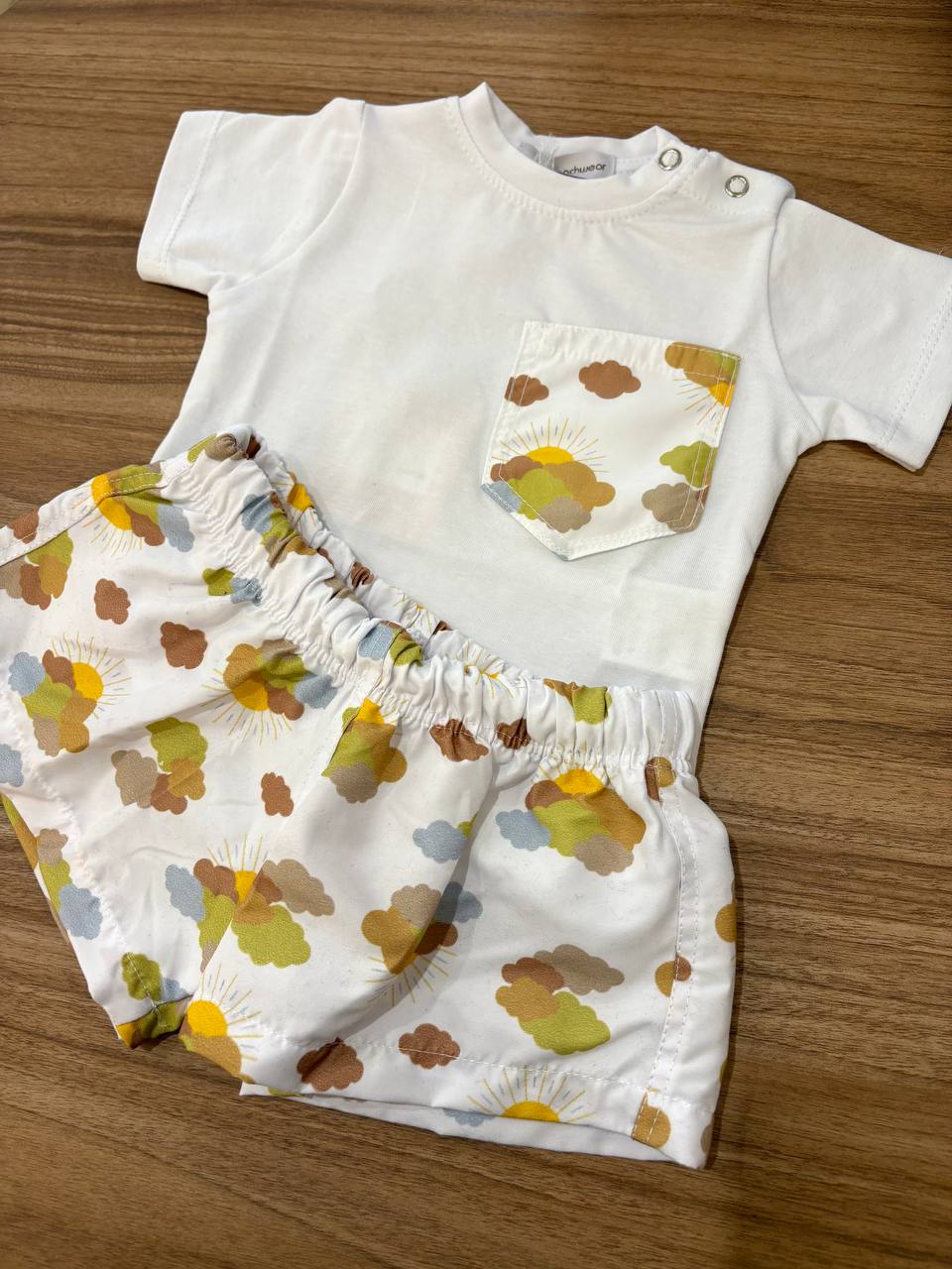 Costume e T-SHIRT NUVOLETTE NUNÙ