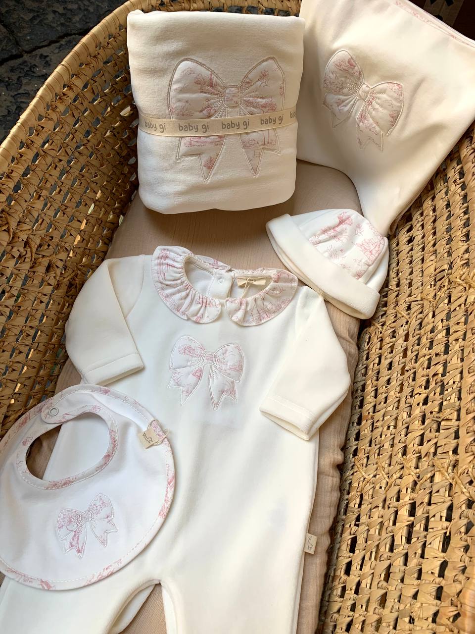 Tutina ciniglia BIANCA FIOCCO BABY GI