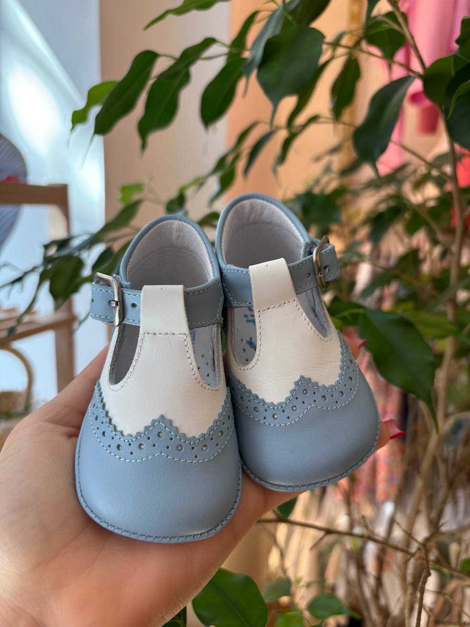 Scarpine con ricami Bianca e CELESTE INDICE CULLA