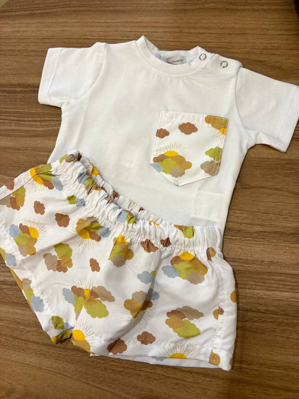 Costume e T-SHIRT NUVOLETTE NUNÙ