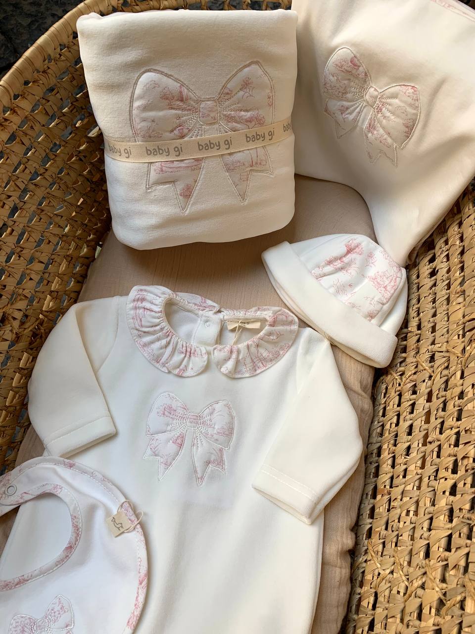 Tutina ciniglia BIANCA FIOCCO BABY GI